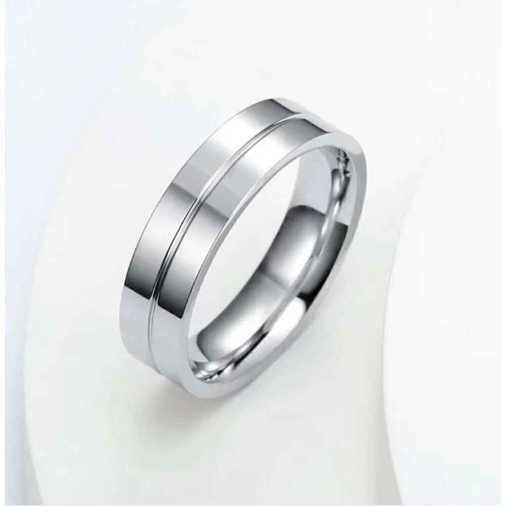 Stainless steel men’s ring